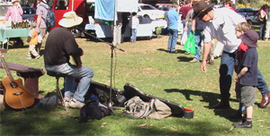 Sit down and have a break! busker Sit down and have a break!
